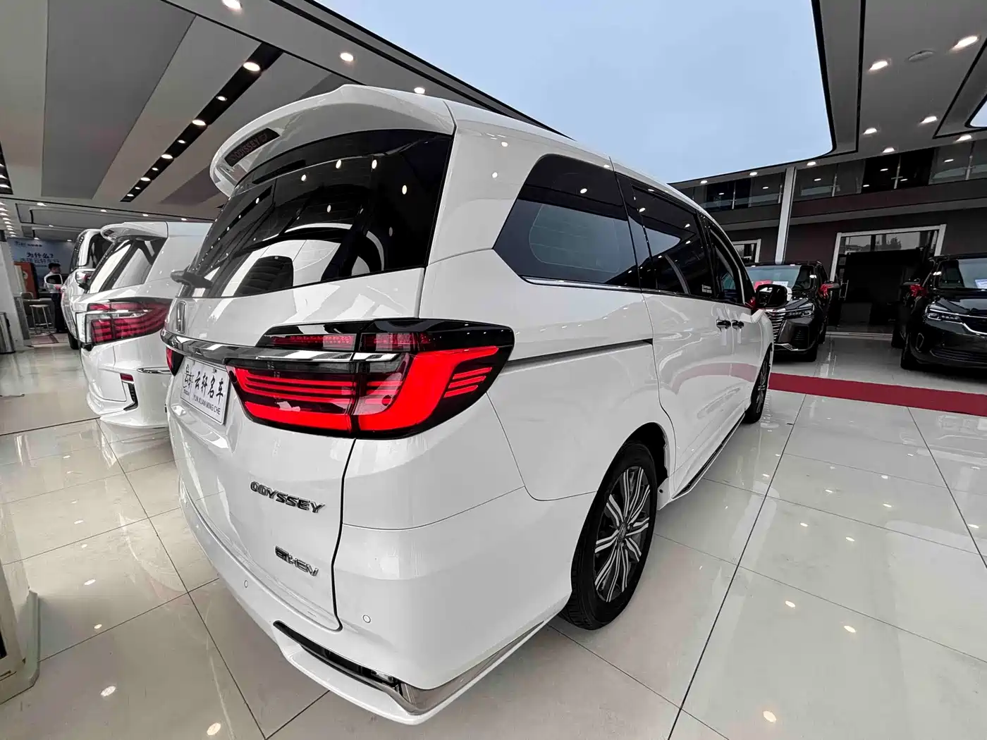 Honda Odyssey 2024 2024 2.0L e:HEV Sharp·Comfort Edition
