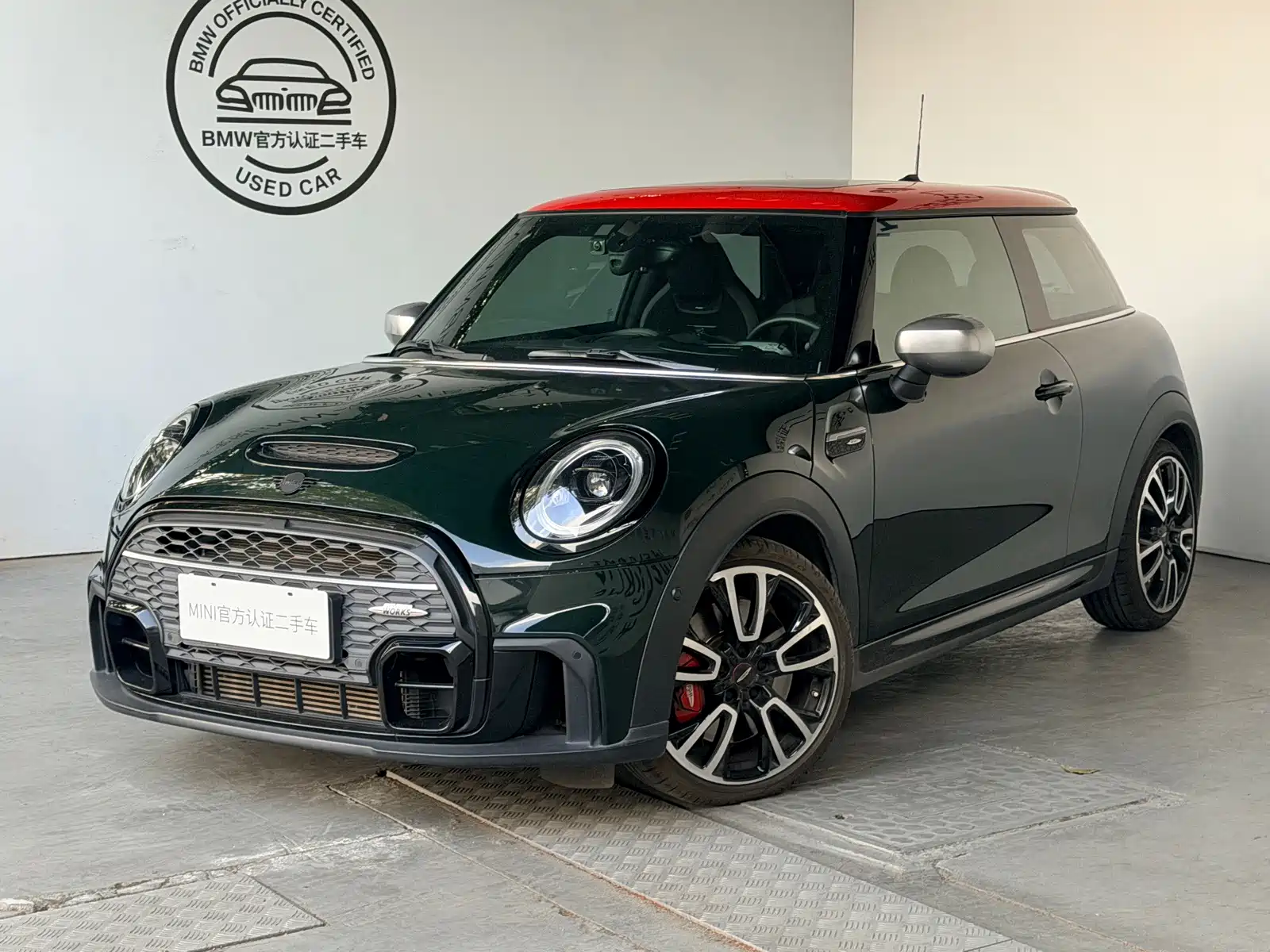 Фото 1 - MINI JCW