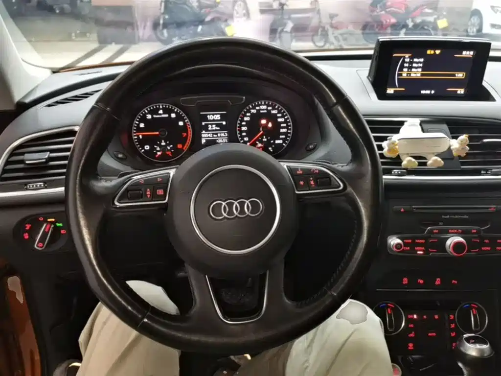 Audi Q3 2016 Model 30 TFSI Style фото 11
