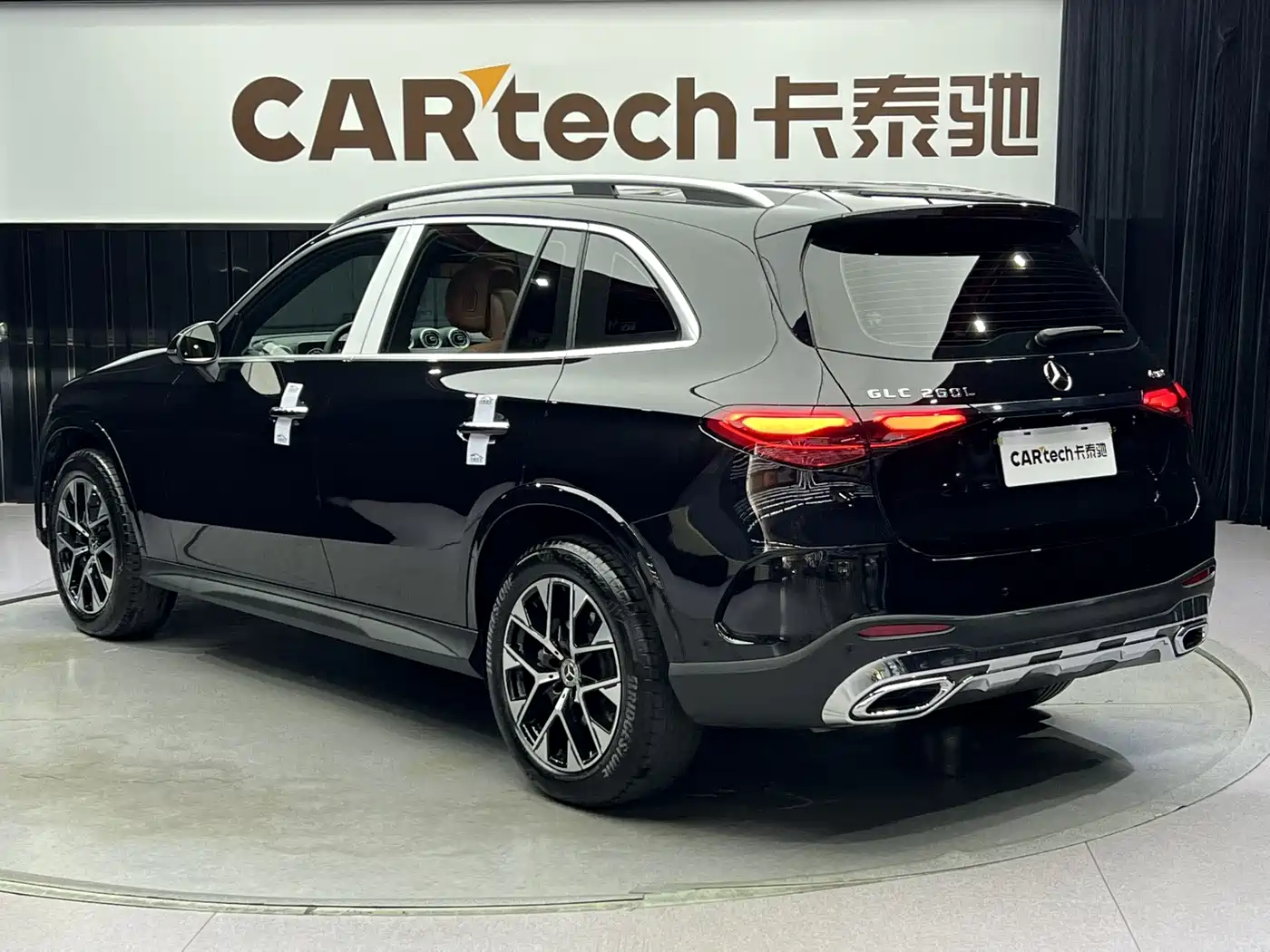 Mercedes-Benz GLC 2024 GLC 260 L 4MATIC Luxury 5-seater фото 5