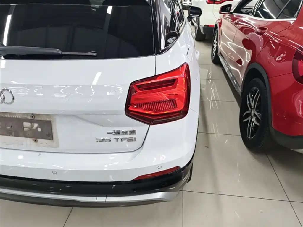 Audi Q2L 2020 35 TFSI Progressive Dynamic Model фото 8