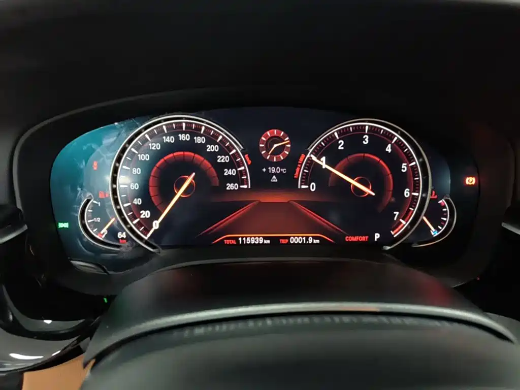 BMW 5 Series 2018 Facelift 530Li Leading M Sport Package фото 12