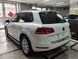 Фото 4 - Volkswagen Touareg