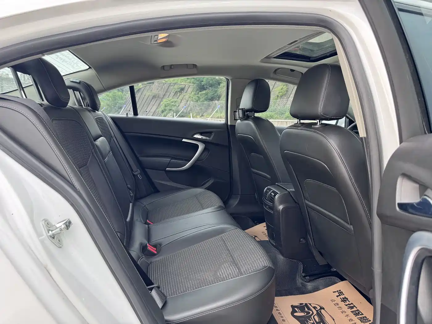 Buick Regal 2015 1.6T Leading Tech Edition фото 12