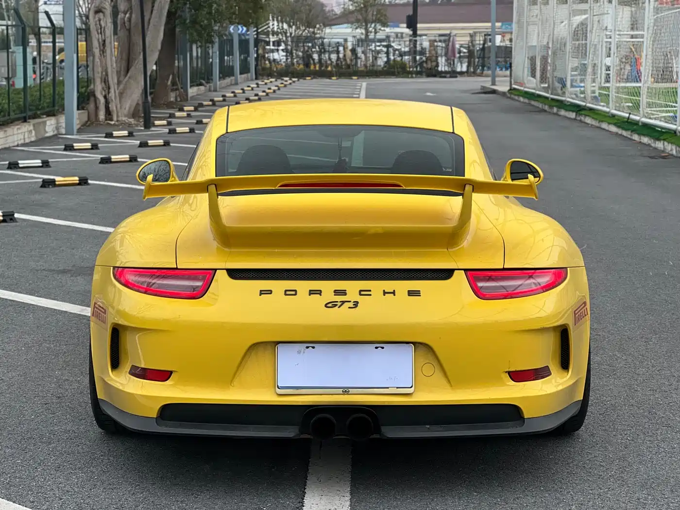 Porsche 911 2013 GT3 3.8L фото 5