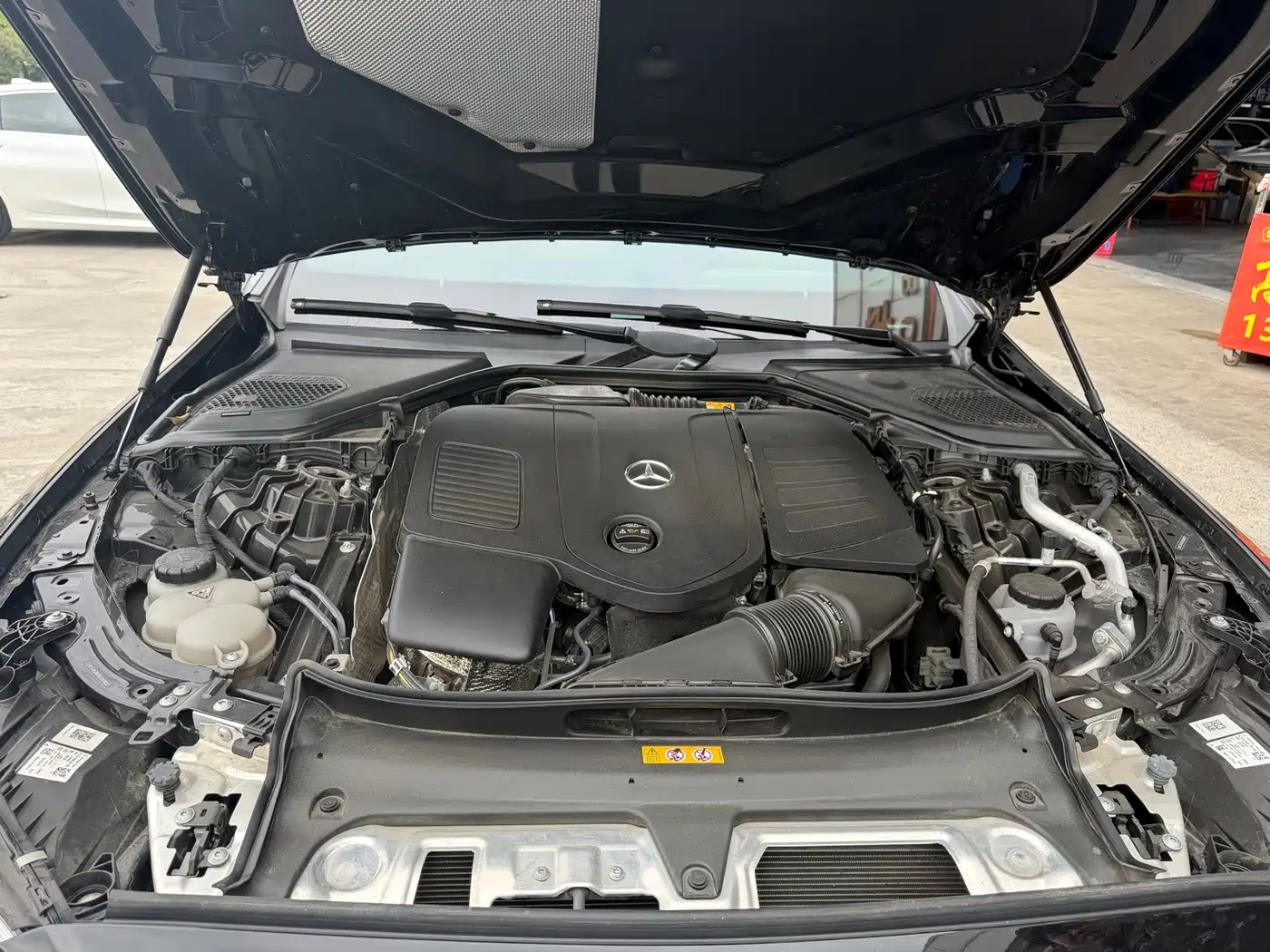 Mercedes-Benz E-Class 2024 E 300 L Fashion фото 10