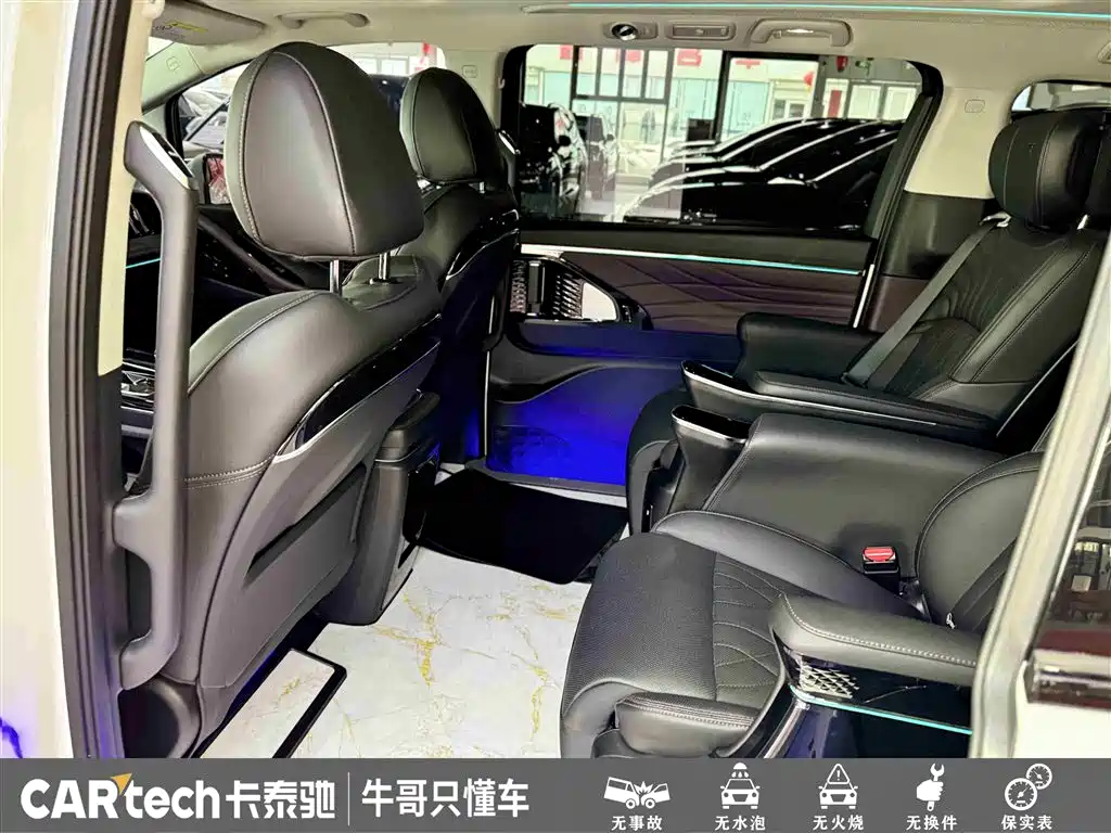 GAC Trumpchi Trumpchi M8 2024 Master Series 400T Ultimate Edition фото 22