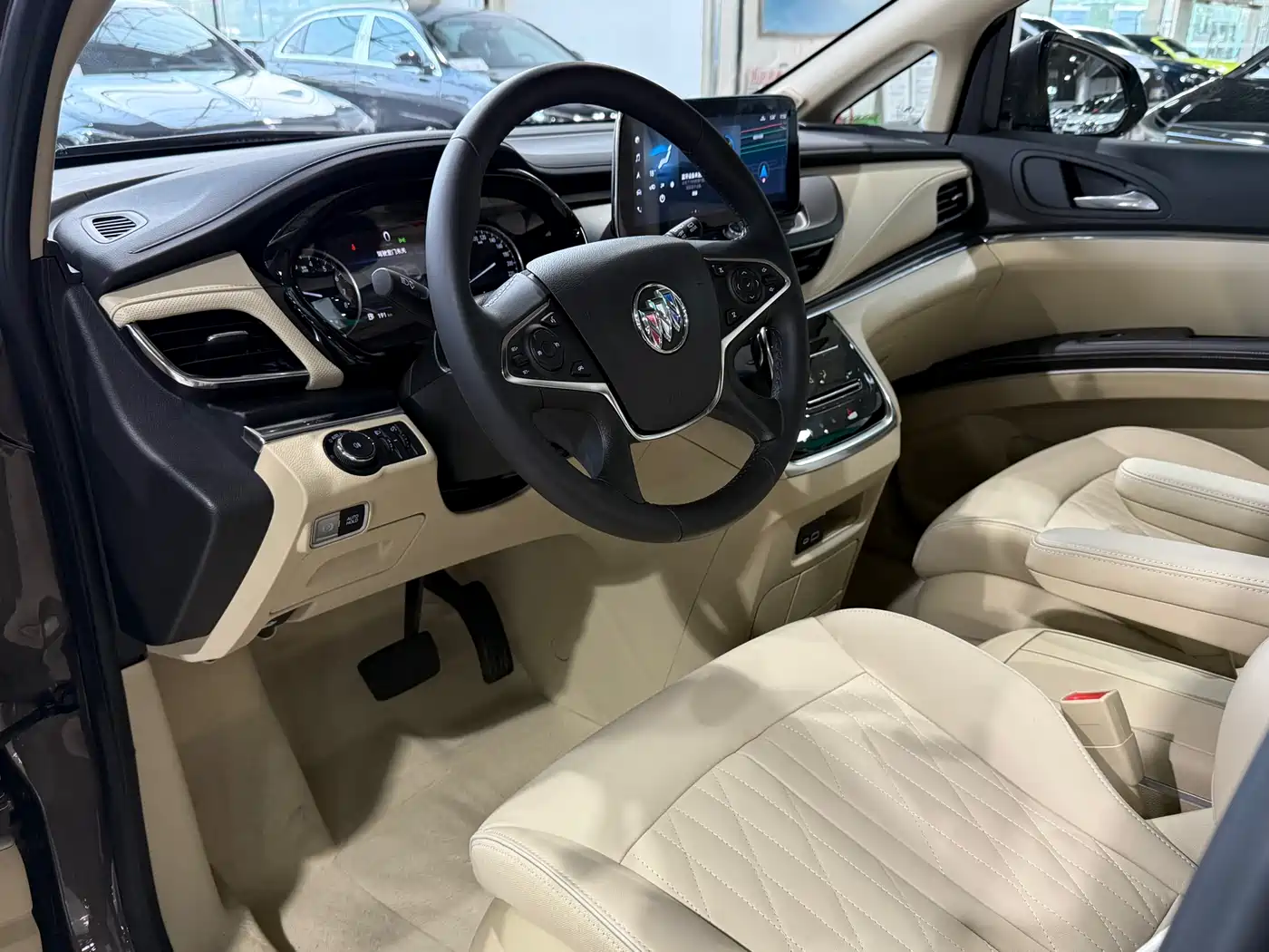 Buick GL8 2023 Facelift Land Business Class Luxury фото 5