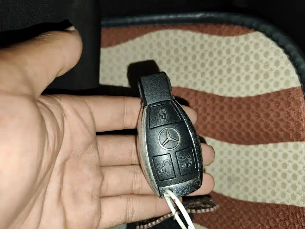 Фото 12 - Mercedes-Benz C-Class