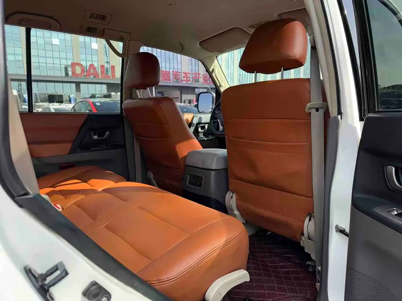 Mitsubishi Pajero 2011 Mitsubishi Pajero V73 3.0L AT GLX фото 6