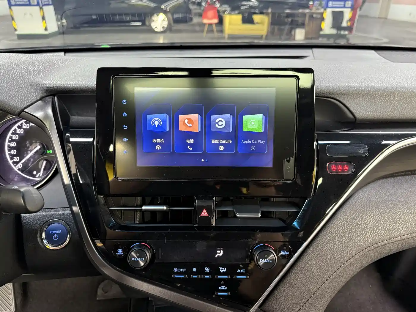 Toyota Camry 2021 Hybrid 2.5HGVP Leading Edition фото 26