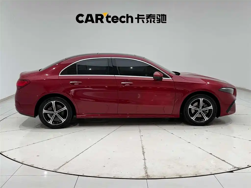 MERCEDES-BENZ A CLASS