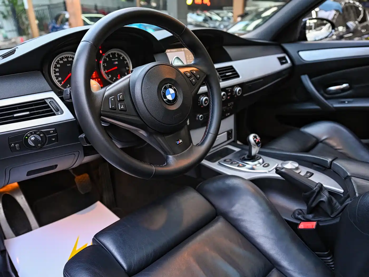 BMW M5 2005 Model M5 фото 7