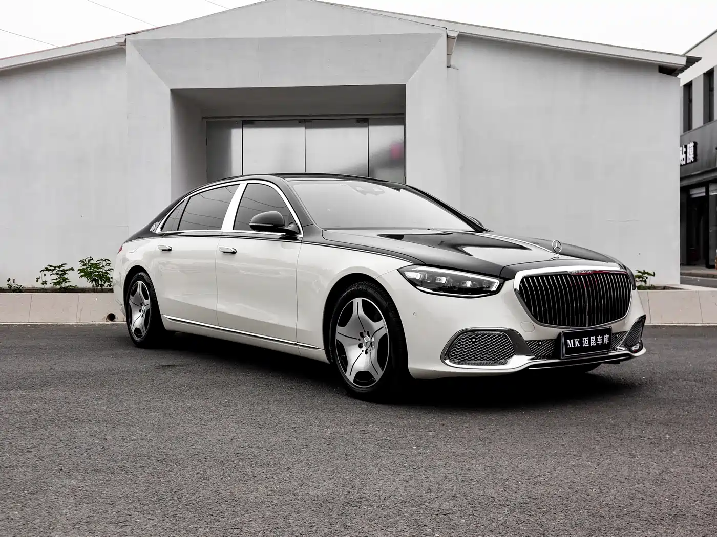MERCEDES-BENZ MAYBACH S-CLASS