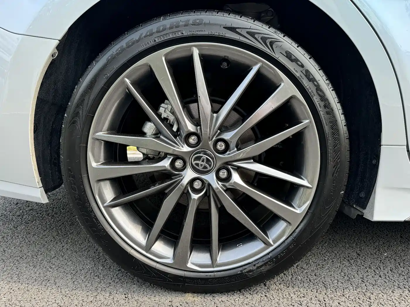 Toyota Camry 2024 Model Dual Hybrid 2.0HXS Sport Plus Edition фото 12