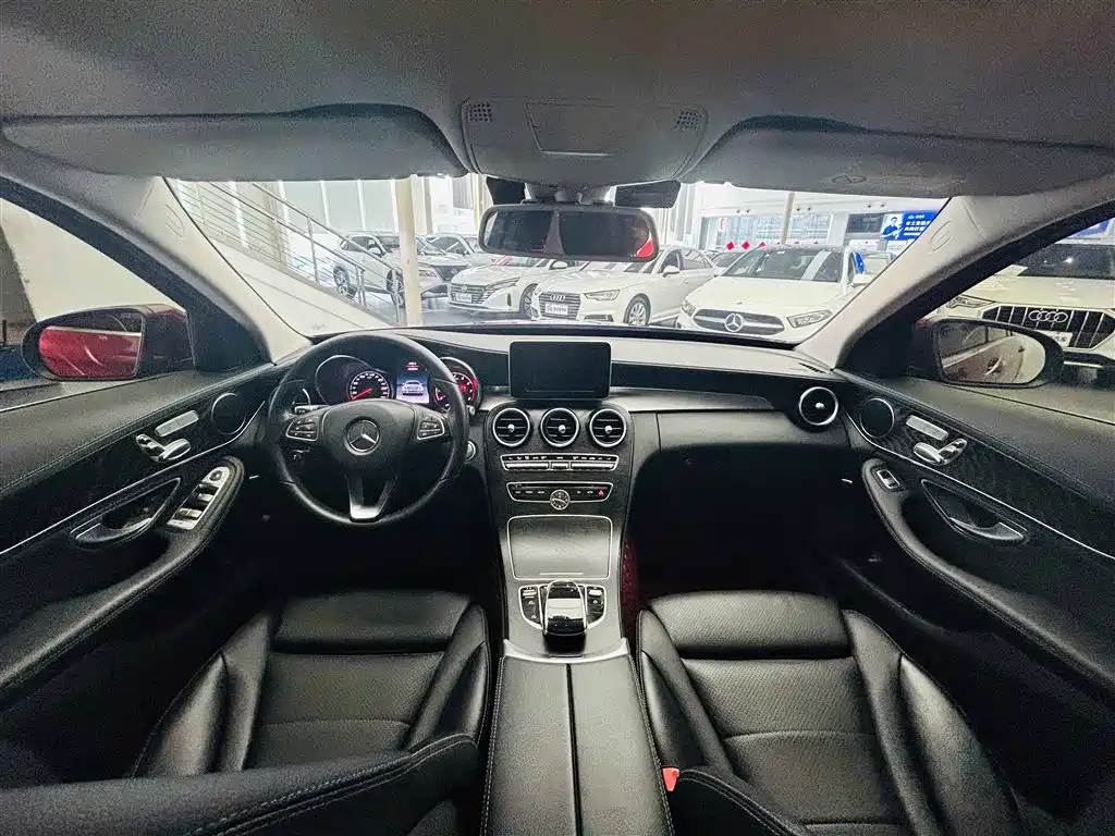Mercedes-Benz C-Class 2018 C 200 L Sport Edition фото 14