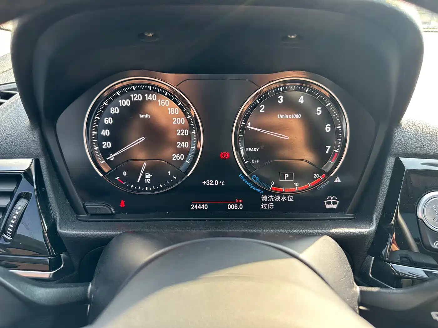 BMW 1 Series 2022 120i M Sport Shadow Edition фото 7