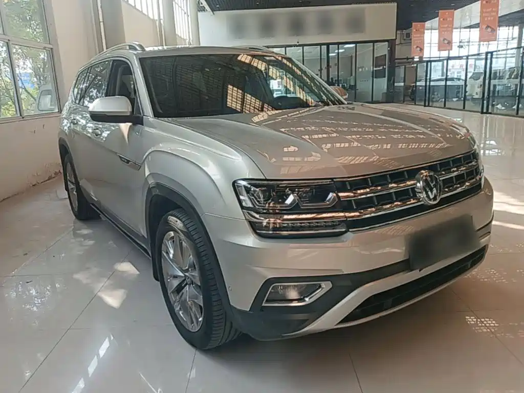 صورة 4 - Volkswagen Teramont