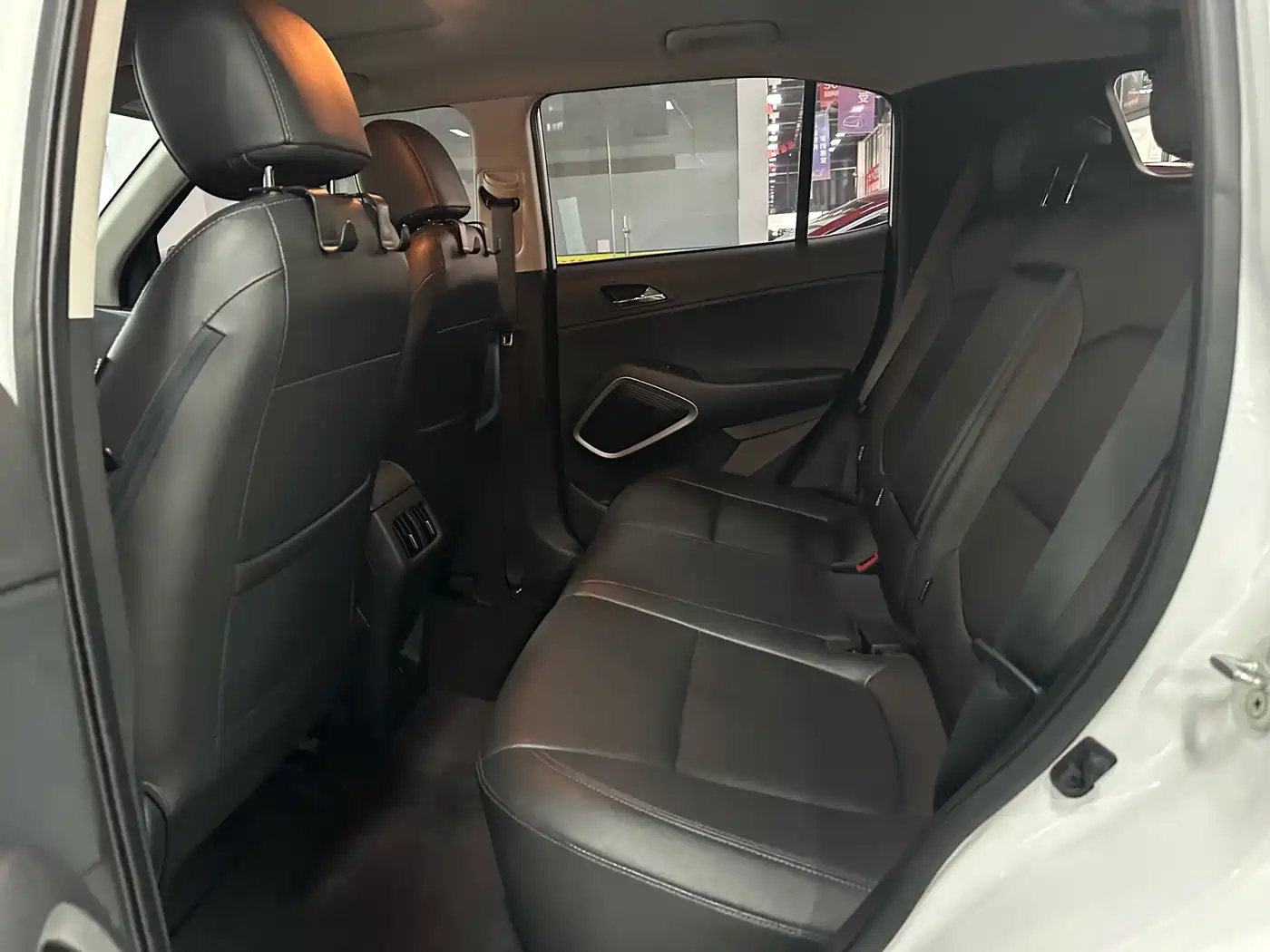 Hyundai Beijing Hyundai ix35 2019 2.0L Automatic 2WD Zhiyong·Smooth Enjoy China VI фото 8