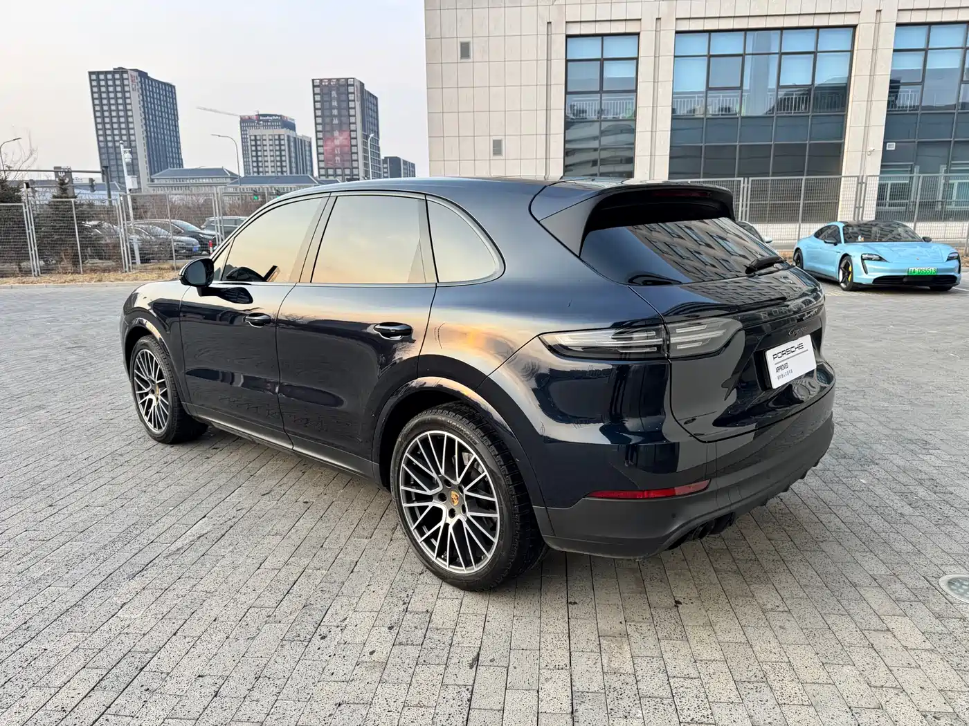 Porsche Cayenne 2023 Cayenne 3.0T Platinum Edition фото 10