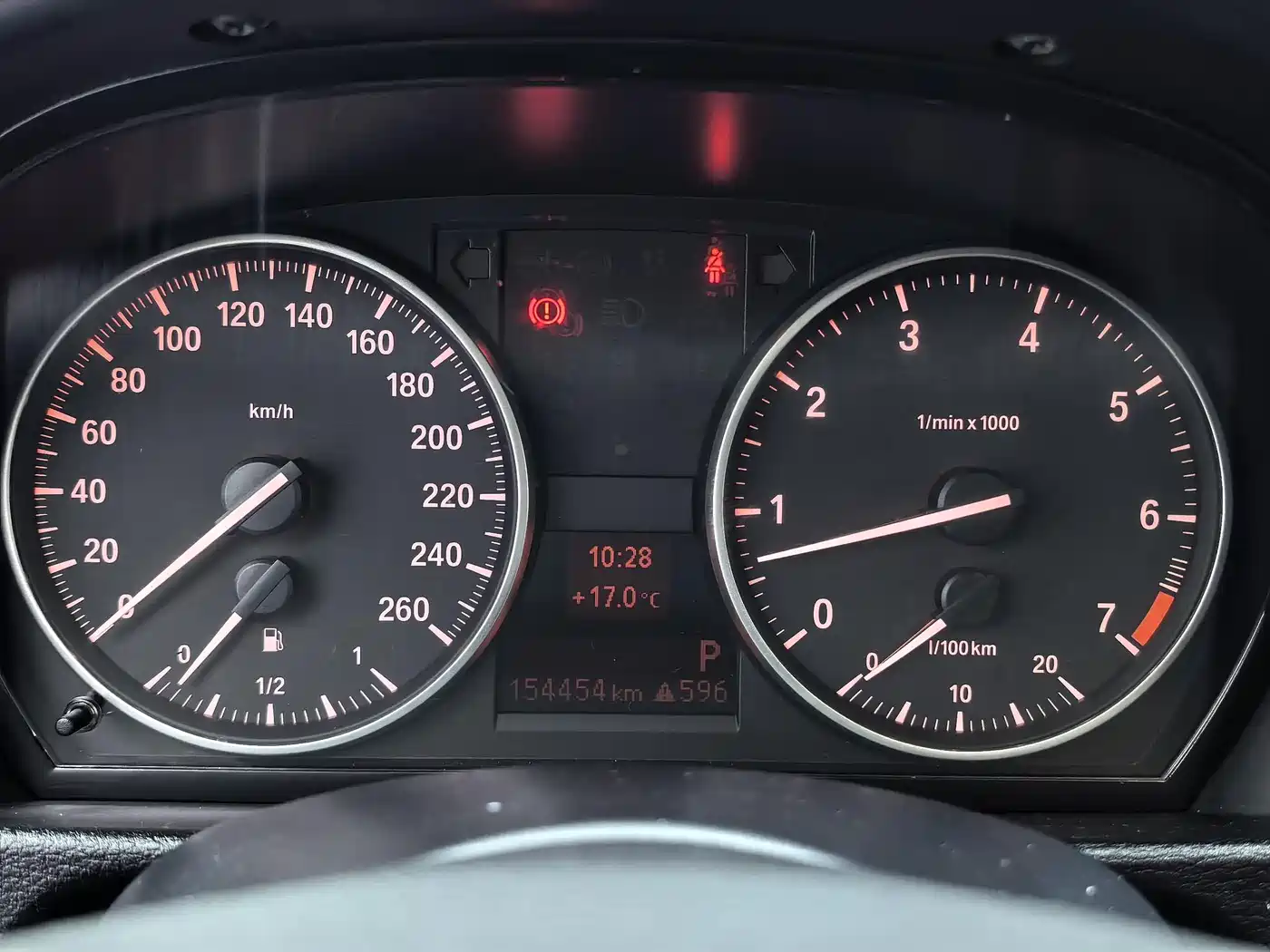 BMW X1 2014 sDrive18i Fashion Edition фото 18