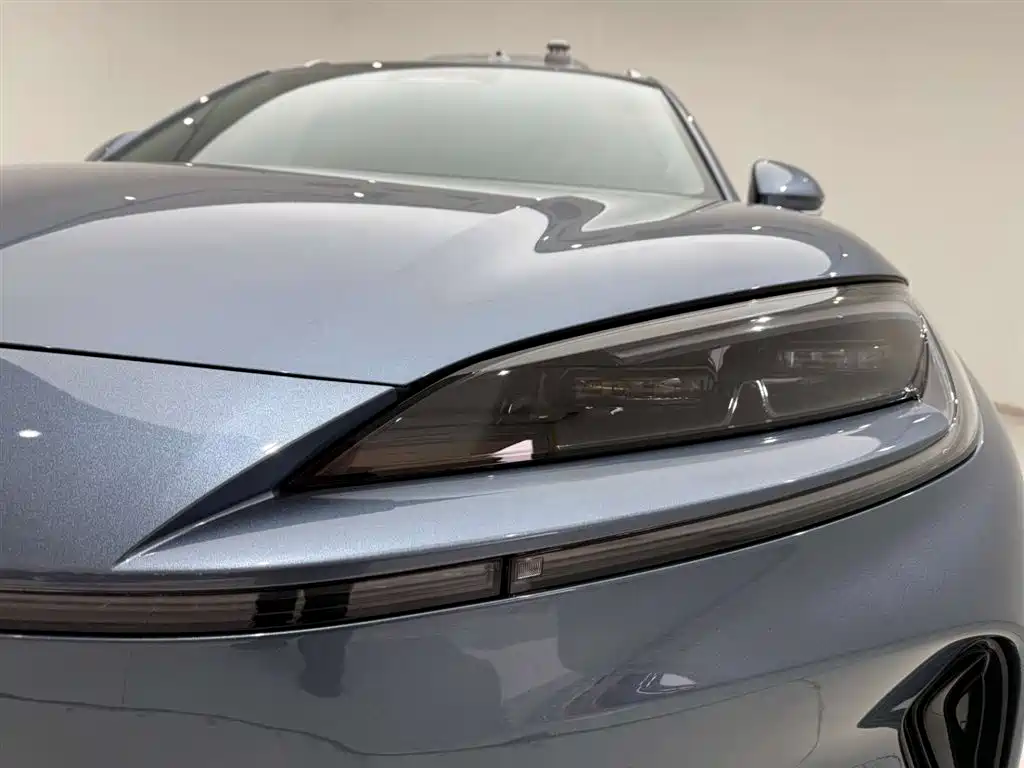 BYD SEA LION 07 DM I