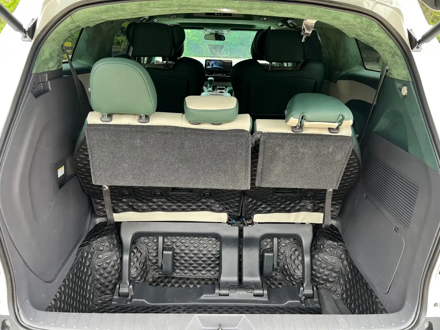 Toyota Sienna 2021 2.5L Hybrid Comfort Edition фото 17