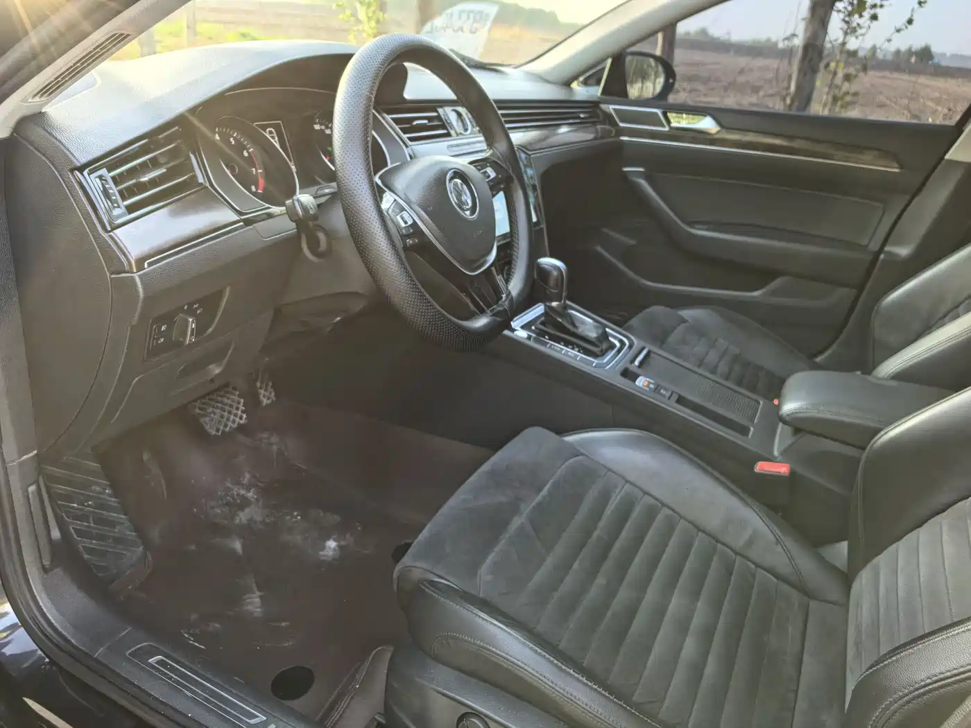 Volkswagen Magotan 2017 330TSI DSG Luxury фото 7