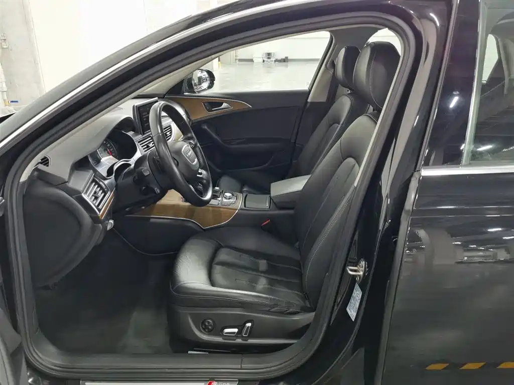 Audi A6L 2018 30th Anniversary 30 FSI Style фото 10