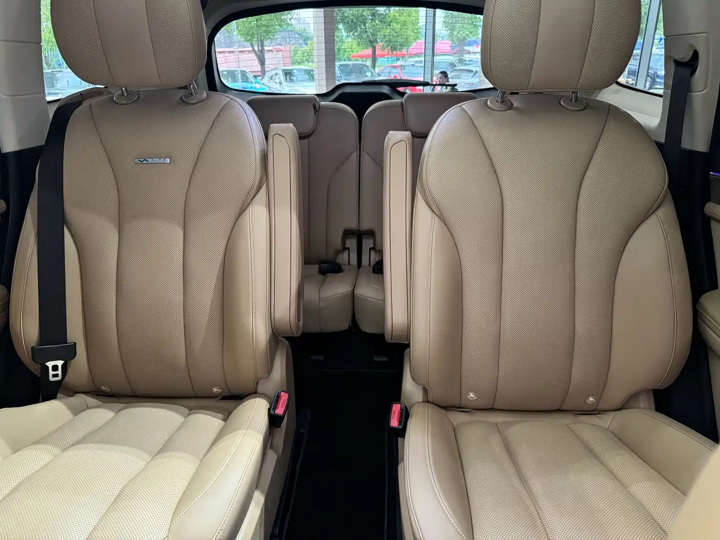 AITO Wenjie AITO M7 2022 1.5T AWD Luxury Edition фото 13