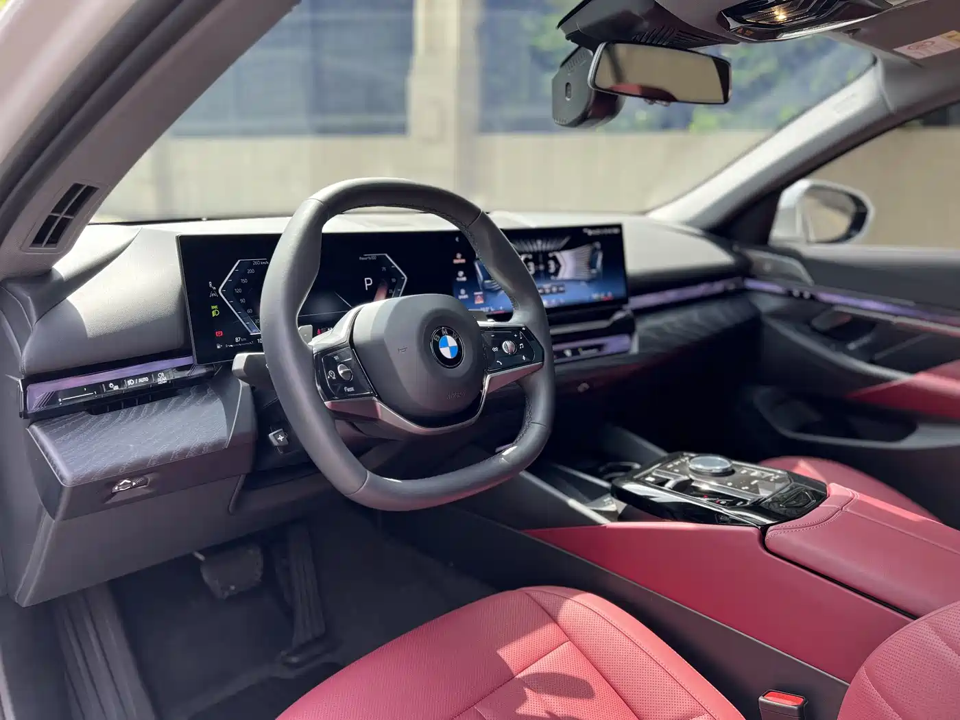 BMW 5 Series 2024 530Li Leading Model Luxury Package фото 9
