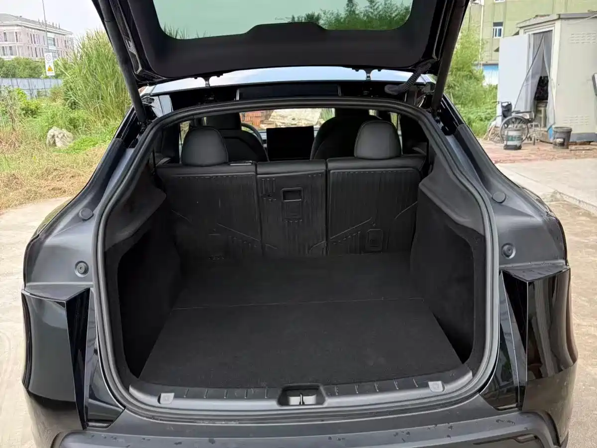 Фото 7 - Tesla Model Y