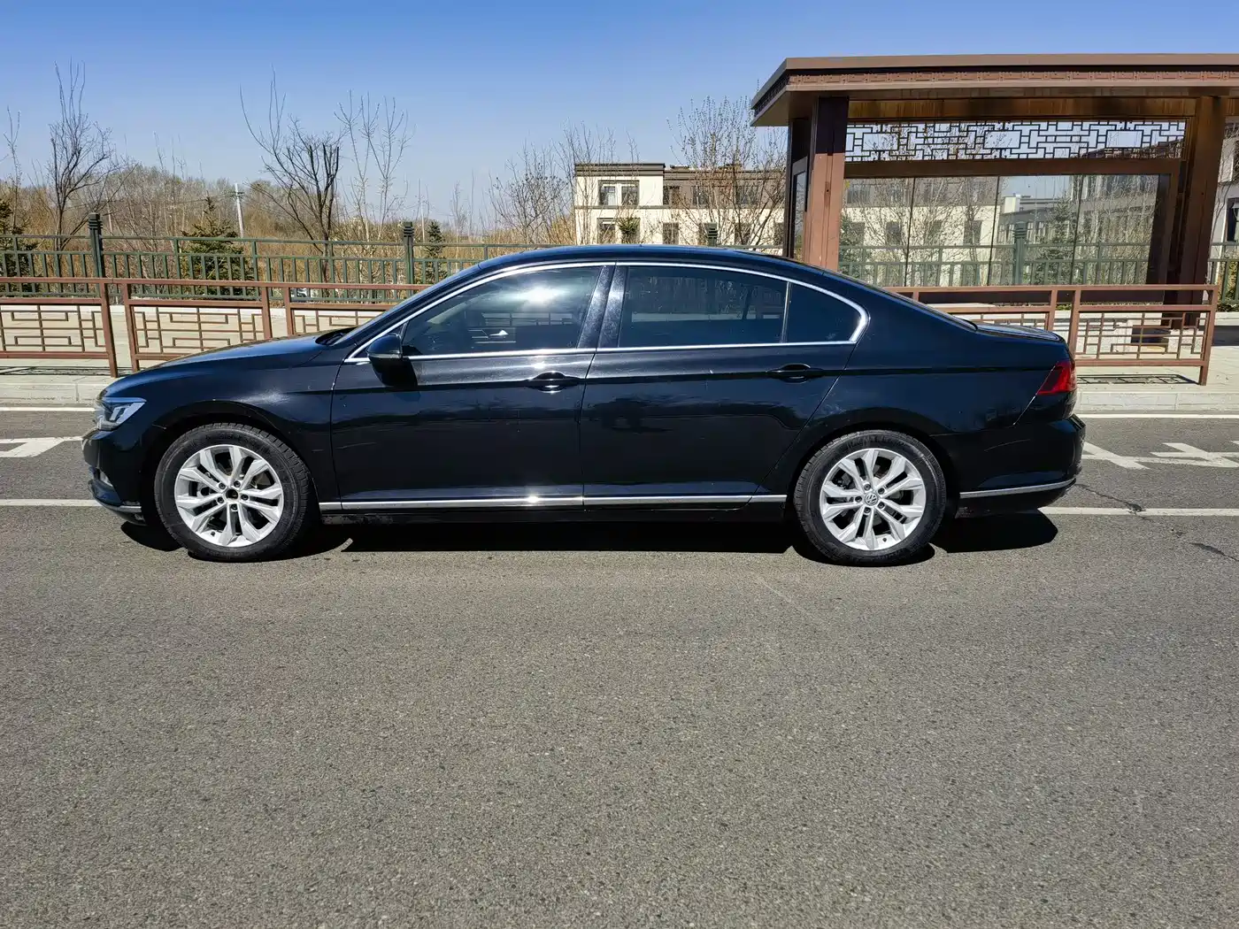 Volkswagen Magotan 2017 380TSI DSG Luxury фото 7