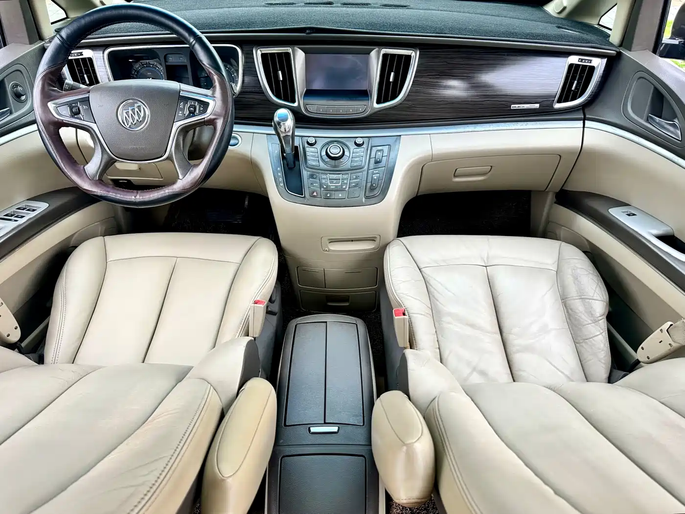 Buick GL8 2011 3.0L GT Luxury Business Elegance Edition фото 37