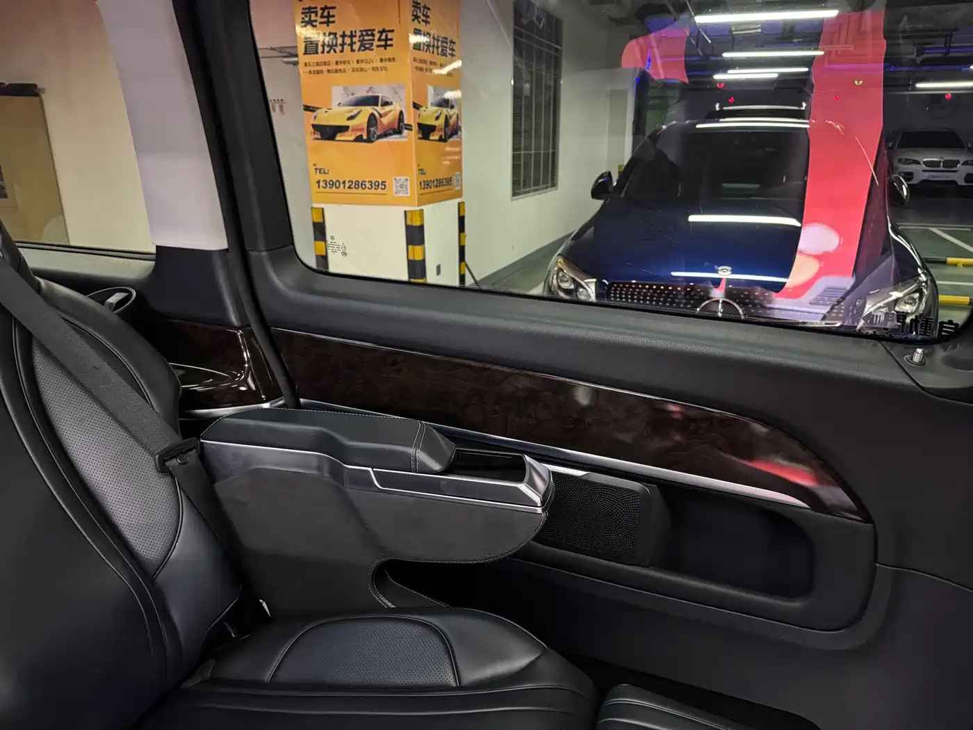Mercedes-Benz V-Class 2018 V 260 L Premium Long Version China V фото 47