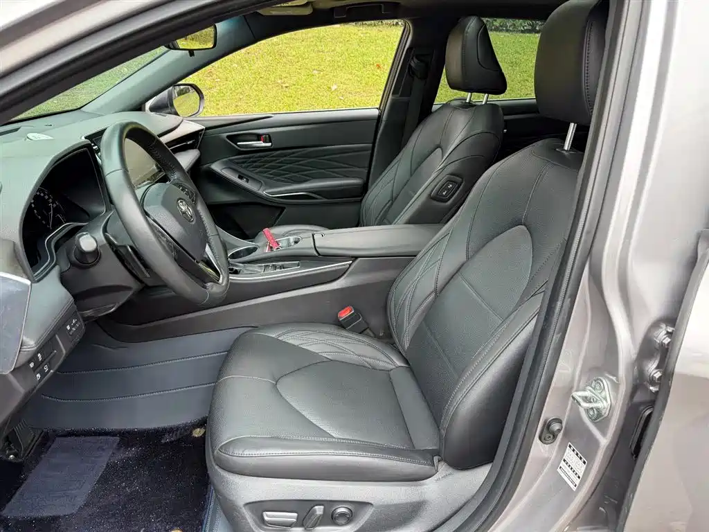 Toyota Avalon 2019 2.5L Touring Premium Edition China VI фото 8