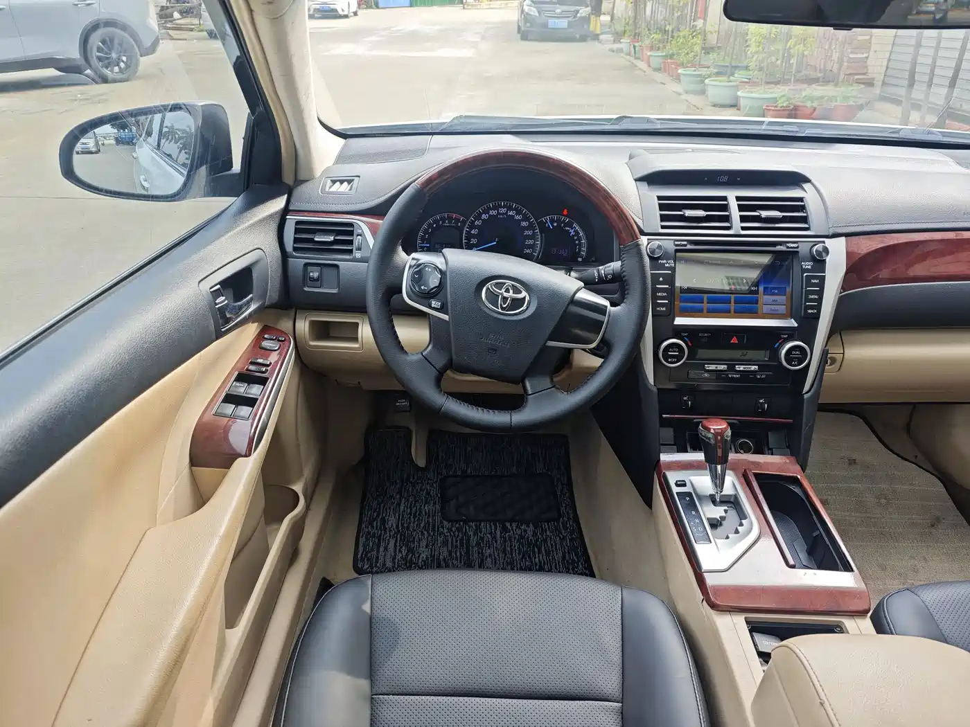 Toyota Camry 2013 2.0G Comfort фото 17