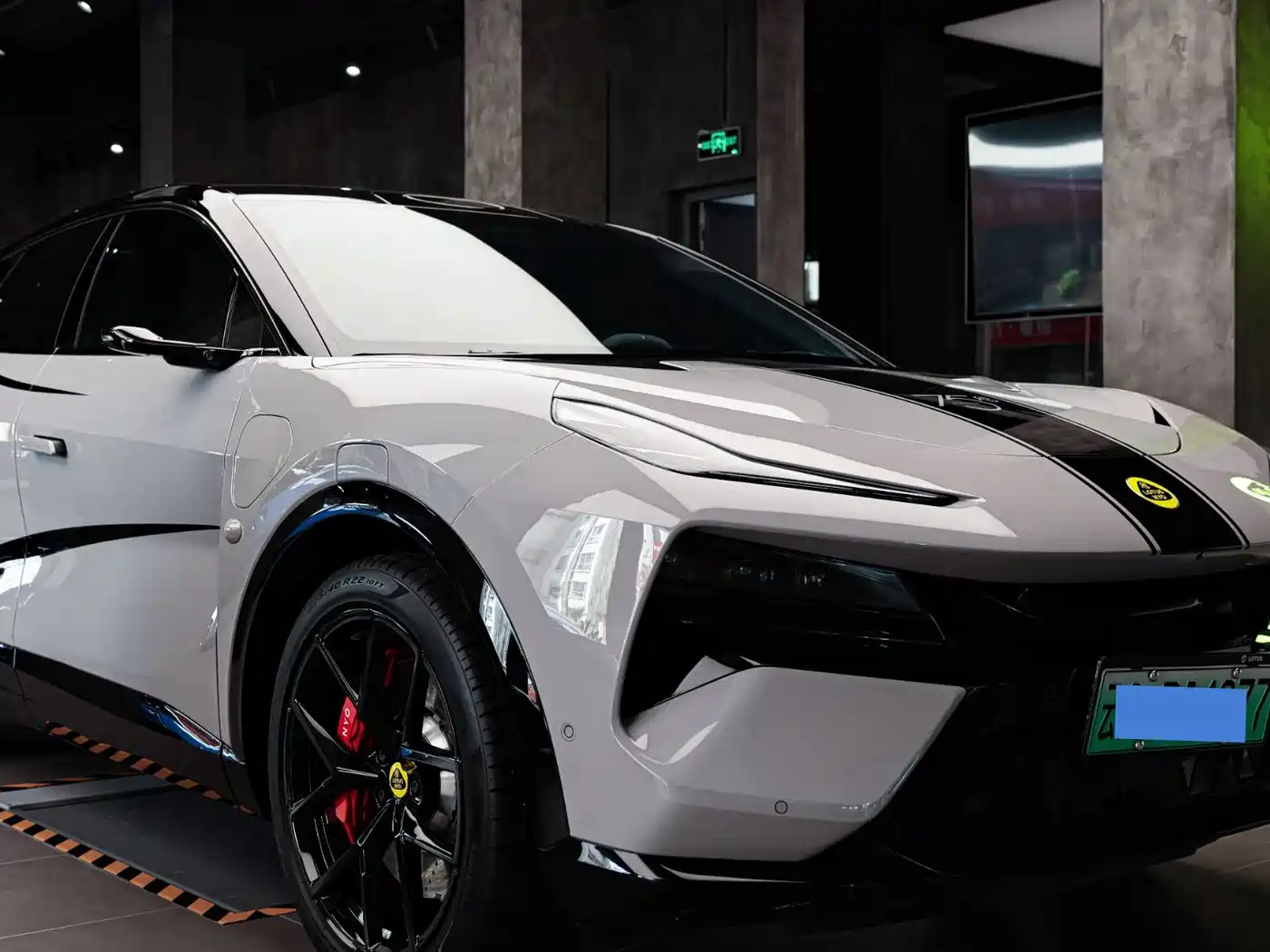 Lotus Cars ELETRE 2023 ELETRE S+ фото 2