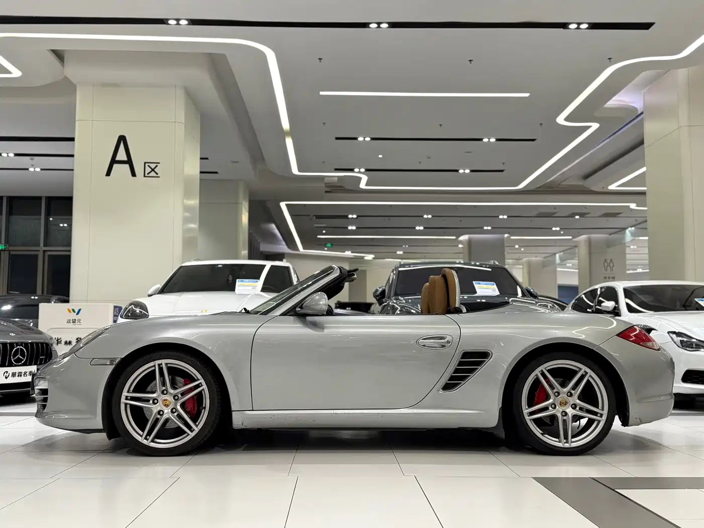 Porsche Boxster 2010 2009 Boxster 2.9L