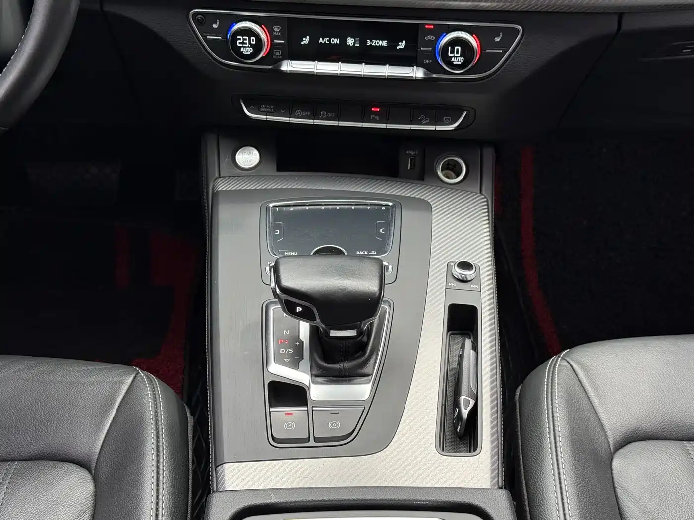 Audi Q5L 2020 Facelift 40 TFSI Honor Fashion фото 15