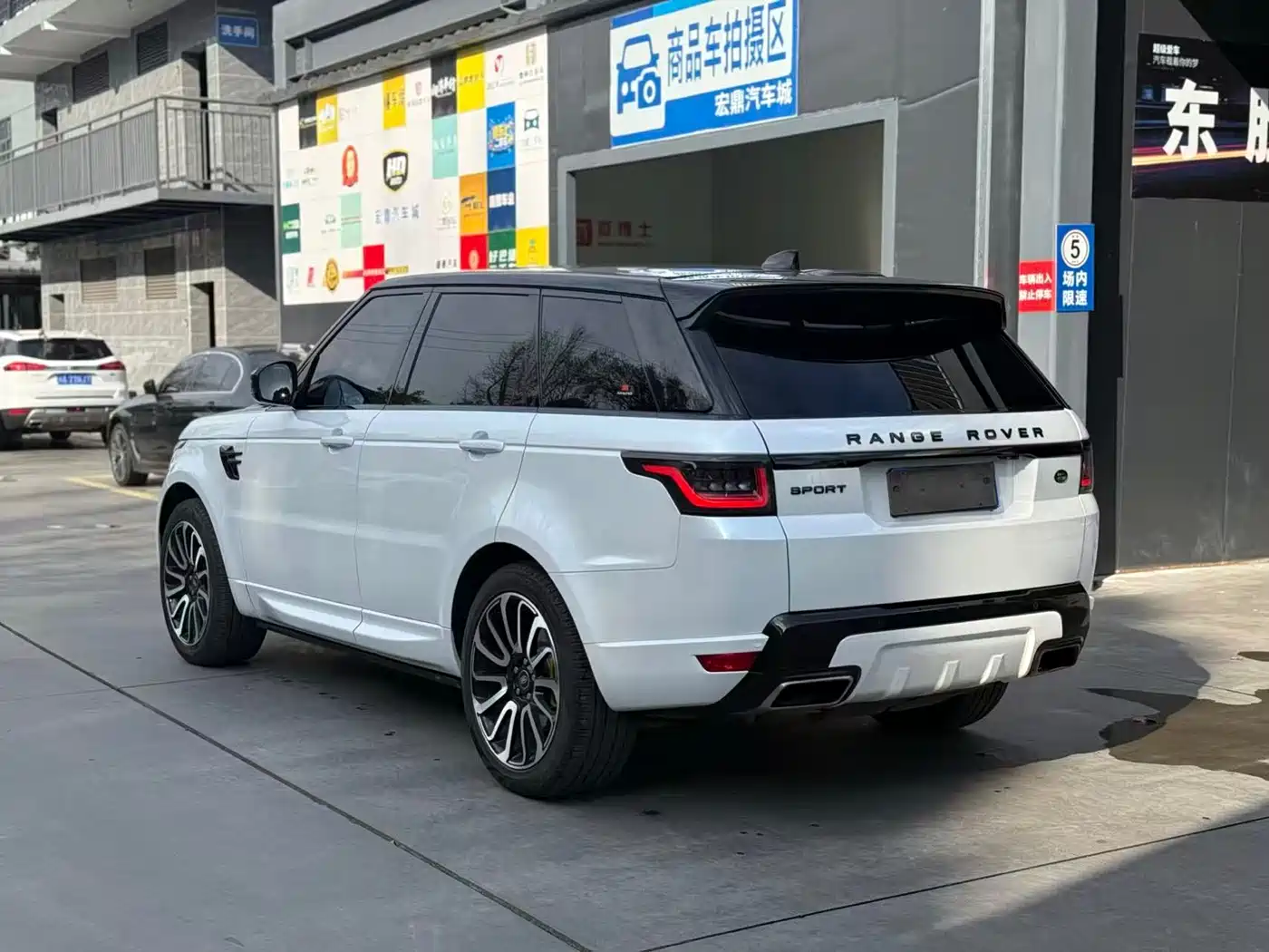 Land Rover Range Rover Sport 2018 3.0 SC V6 HSE DYNAMIC фото 9