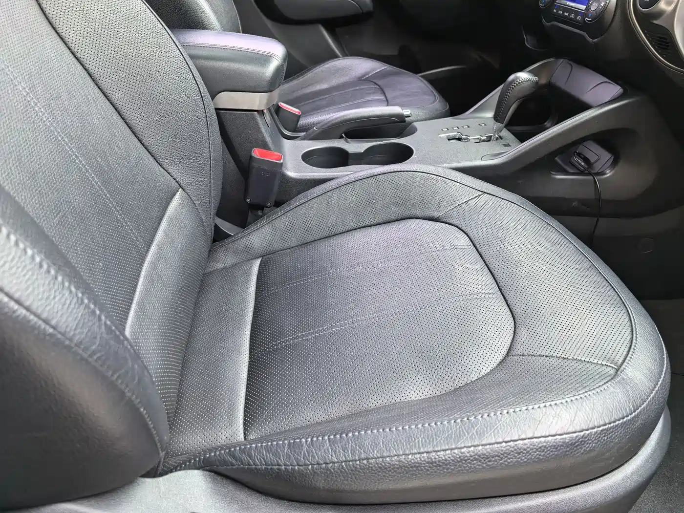 Hyundai Beijing Hyundai ix35 2013 2.0L Auto 2WD Smart GLS China IV фото 19