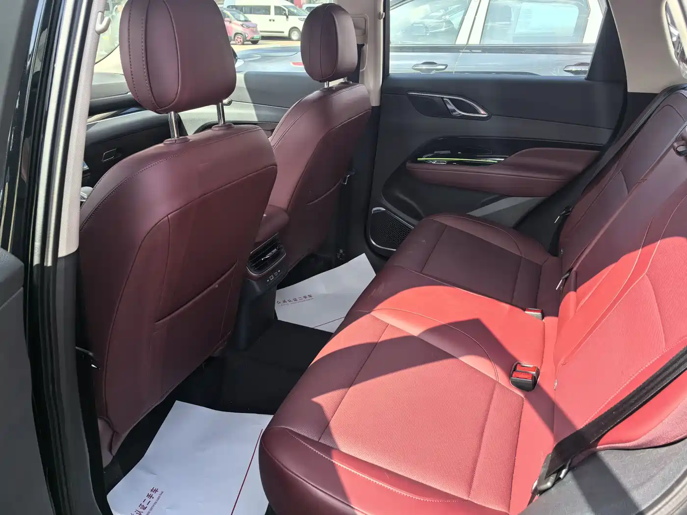 Hongqi HS3 PHEV 2025 125km Jingwei 2 Million Commemorative Edition фото 3