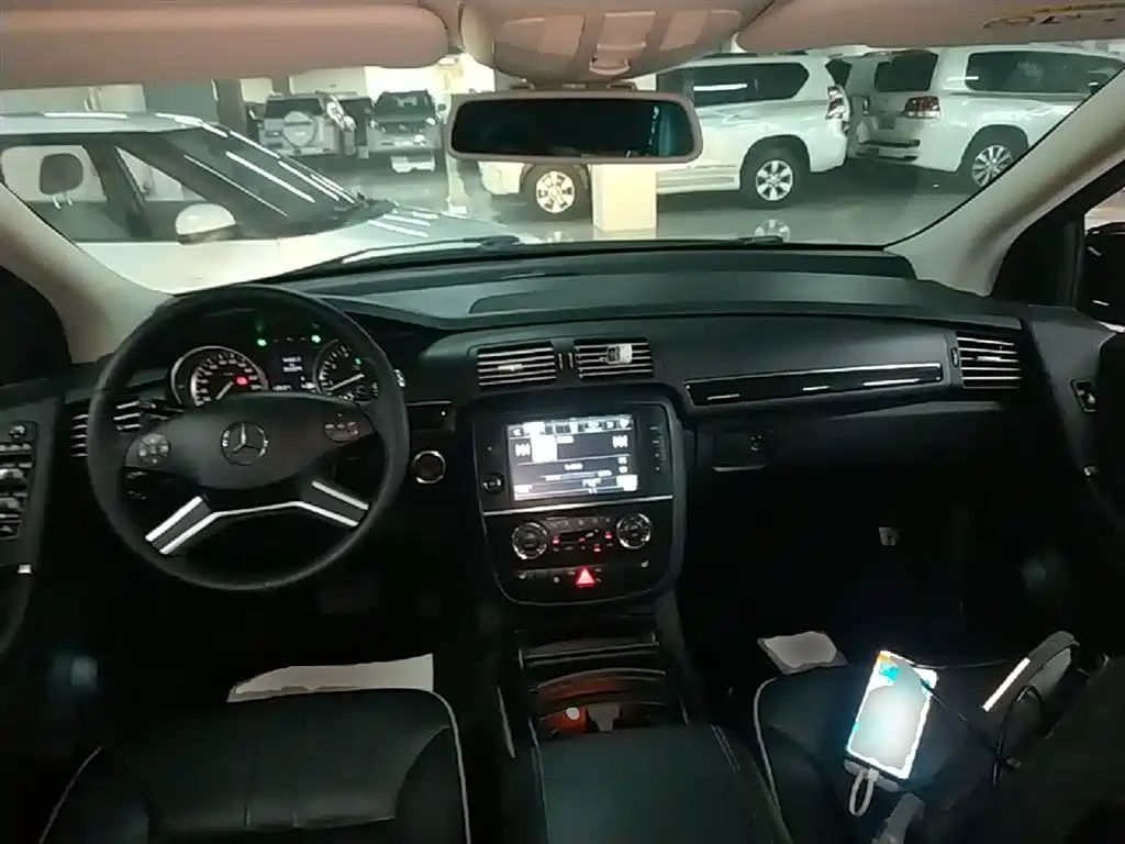 Mercedes-Benz R-Class 2015 R 320 4MATIC Luxury фото 10