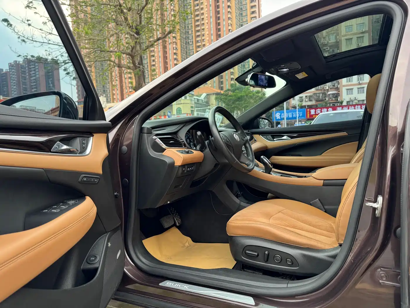 Buick LaCrosse 2016 Model 28T Luxury фото 9