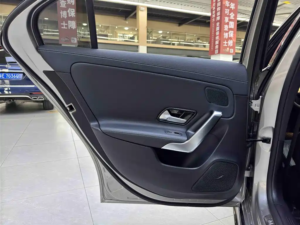 MERCEDES-BENZ A CLASS