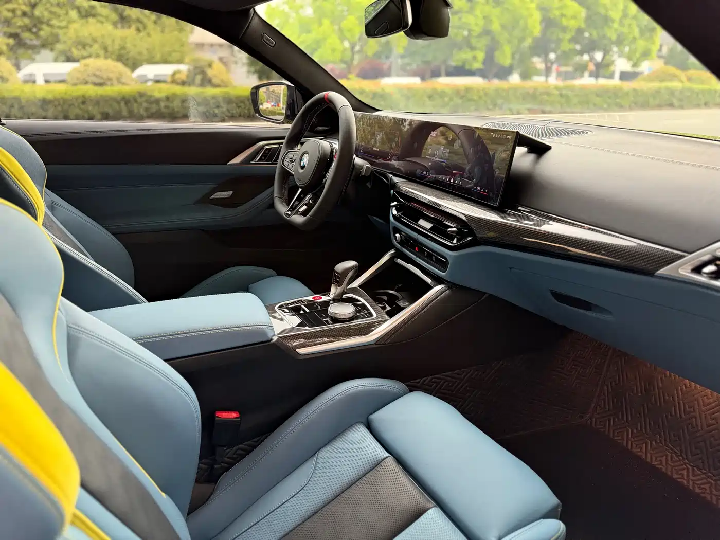BMW M4 2024 BMW M4 Coupe M xDrive Competition фото 9