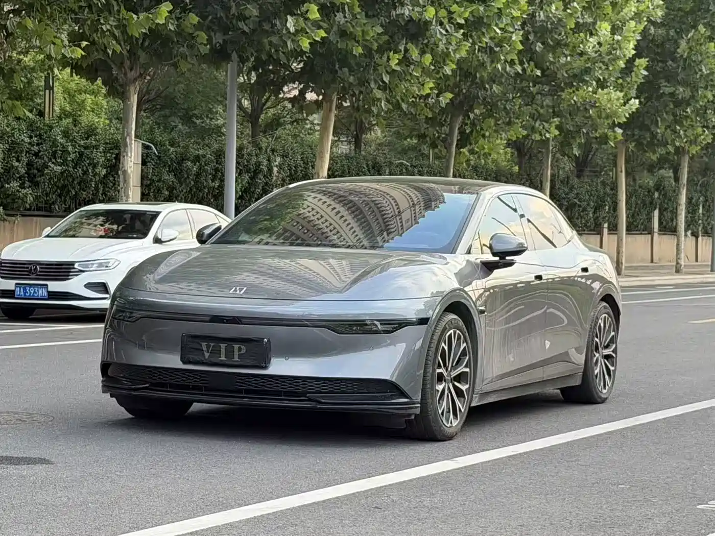 ZEEKR 007 2024 RWD Enhanced 75kWh