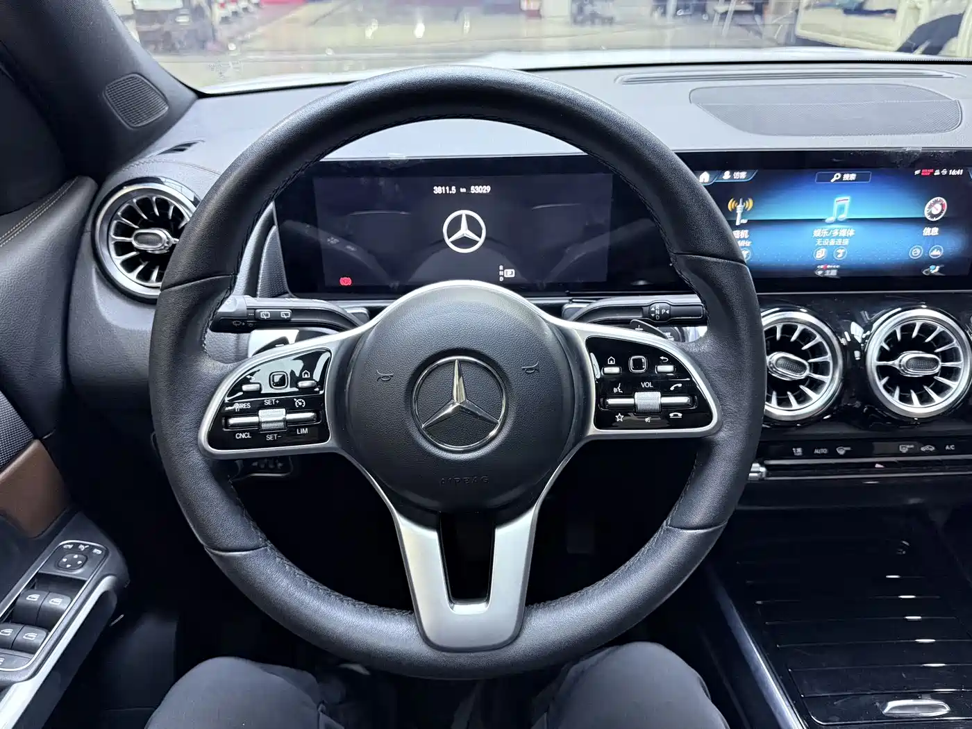 Mercedes-Benz GLB 2020 GLB 180 Style фото 15