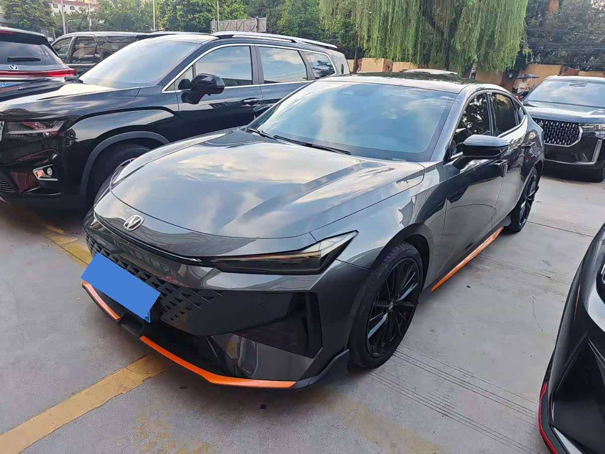 Changan UNI-V
